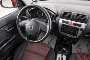 Хетчбэк Kia Picanto 2010 года, 589000 рублей, Красноярск