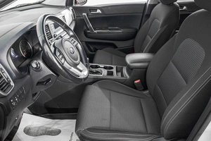 Внедорожник Kia Sportage 2019 года, 2299000 рублей, Барнаул
