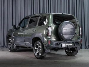 Внедорожник ВАЗ (LADA) Niva Travel 2022 года, 1025000 рублей, Волгоград