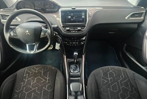 Внедорожник Peugeot 2008 2014 года, 725000 рублей, Солонцы