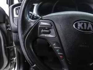 Хетчбэк Kia Ceed 2015 года, 980000 рублей, Красноярск