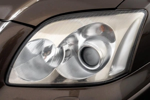 Седан Toyota Avensis 2005 года, 749000 рублей, Барнаул