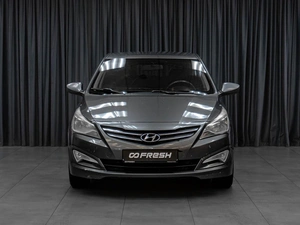 Седан Hyundai Solaris 2015 года, 999000 рублей, Тюмень