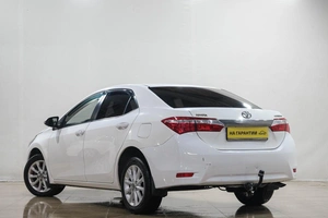 Седан Toyota Corolla 2013 года, 1169000 рублей, Новокузнецк