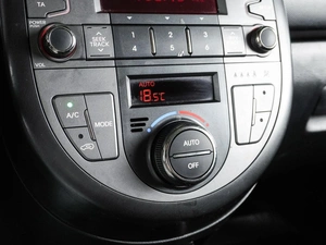 Хетчбэк Kia Soul 2011 года, 874000 рублей, Воронеж
