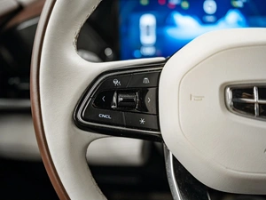 Внедорожник Geely Xingyue L 2021 года, 3130000 рублей, Красноярск