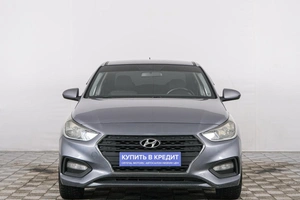 Седан Hyundai Solaris 2017 года, 1049000 рублей, Красноярск