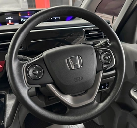 Минивэн Honda Stepwgn 2017 года, 1730000 рублей, Красноярск
