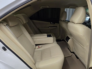 Седан Toyota Camry 2017 года, 1729412 рублей, Красноярск