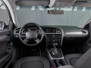 Седан Audi A4 2012 года, 1249000 рублей, Сургут