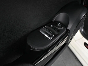 Хетчбэк MINI John Cooper Works 2016 года, 1999000 рублей, Аксай