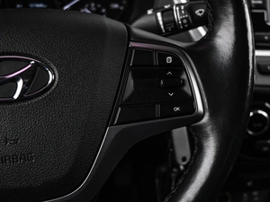 Седан Hyundai Solaris 2017 года, 1449000 рублей, Кирилловка