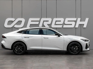 Лифтбек Changan UNI-V 2023 года, 2330000 рублей, Краснодар