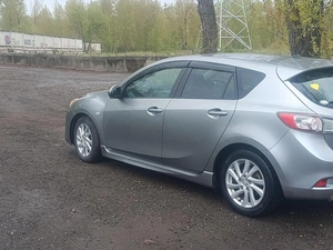 Хетчбэк Mazda Axela 2011 года, 800000 рублей, Красноярск