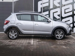 Хетчбэк Renault Sandero Stepway 2021 года, 1245000 рублей, Краснодар