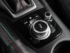 Седан Mazda 3 2014 года, 1389000 рублей, Воронеж