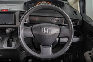Минивэн Honda Freed 2009 года, 1139000 рублей, Томск