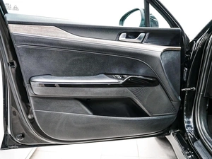 Седан Kia K5 2020 года, 2599000 рублей, Красноярск