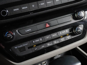 Минивэн Kia Carnival 2020 года, 3149000 рублей, Воронеж