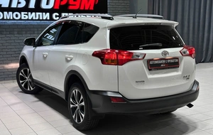 Внедорожник Toyota RAV4 2014 года, 1730000 рублей, Красноярск