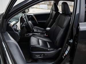 Внедорожник Toyota RAV4 2015 года, 2175000 рублей, Краснодар