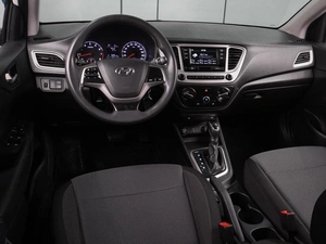 Седан Hyundai Solaris 2019 года, 870000 рублей, Воронеж