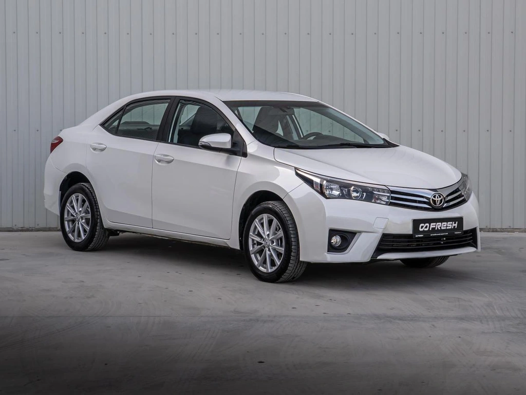 Седан Toyota Corolla 2013 года, 1280000 рублей, Краснодар