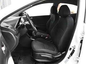 Седан Hyundai Solaris 2014 года, 894000 рублей, Ставрополь