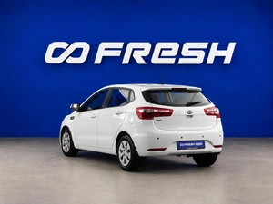 Хетчбэк Kia Rio 2014 года, 999999 рублей, Москва