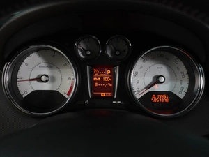 Седан Peugeot 408 2015 года, 949000 рублей, Воронеж