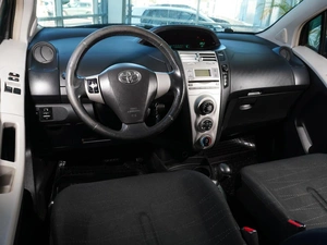 Хетчбэк Toyota Yaris 2007 года, 498000 рублей, Тверь
