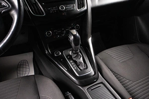 Седан Ford Focus 2019 года, 1389000 рублей, Сургут