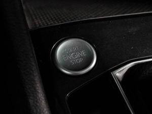 Внедорожник Volkswagen Tiguan 2019 года, 2480000 рублей, Воронеж