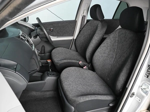 Хетчбэк Toyota Vitz 2010 года, 600000 рублей, Ростов-на-Дону