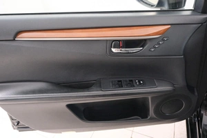 Седан Lexus ES 2012 года, 1949000 рублей, Красноярск