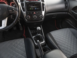 Хетчбэк Kia Ceed 2010 года, 799000 рублей, Саратов