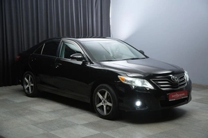 Седан Toyota Camry 2010 года, 1270000 рублей, Красноярск