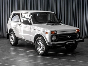Внедорожник ВАЗ (LADA) 4x4 (Нива) 2020 года, 679000 рублей, Тюмень