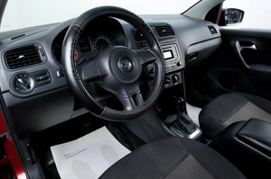Седан Volkswagen Polo 2015 года, 689000 рублей, Челябинск