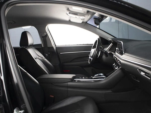 Седан Hyundai Sonata 2019 года, 2500000 рублей, Омск