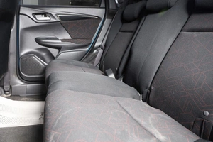 Хетчбэк Honda Fit 2013 года, 1149000 рублей, Новосибирск