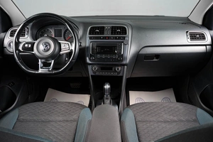 Седан Volkswagen Polo 2020 года, 1629000 рублей, Тюмень