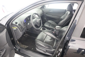 Хэтчбек Hyundai i30 2009 года, 660000 рублей, Орёл