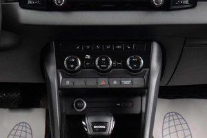Внедорожник Skoda Karoq 2020 года, 2099000 рублей, Оренбург