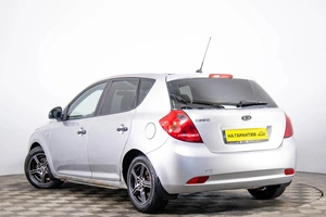 Хетчбэк Kia Ceed 2007 года, 339000 рублей, Пермь