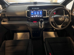 Минивэн Honda Stepwgn 2011 года, 1349000 рублей, Красноярск