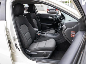 Хетчбэк Mercedes-benz A-класс 2013 года, 1295000 рублей, Краснодар