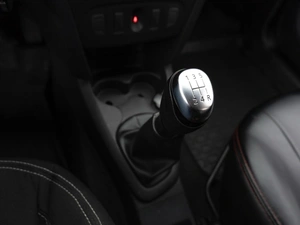 Хетчбэк Renault Sandero 2021 года, 1299000 рублей, Саратов