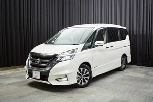 Минивэн Nissan Serena 2017 года, 1789000 рублей, Красноярск