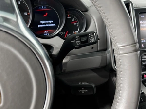 Внедорожник Porsche Cayenne 2010 года, 2389900 рублей, Казань